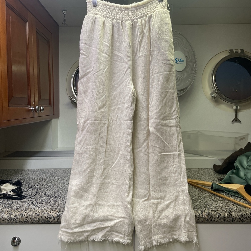 White Linen Wide-Leg Pants with Frayed Hem